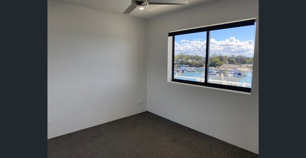 Mesmerizing Marina Views! - Photo 1