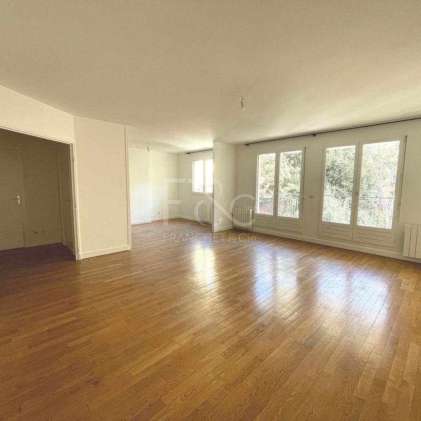 Appartement T4 de 116m² - Rue d'Enghien Lyon 2ème - Photo 1