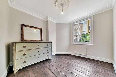 4 bedroom flat to rent - Photo 5