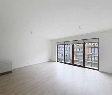 Appartement te huur - foto 4