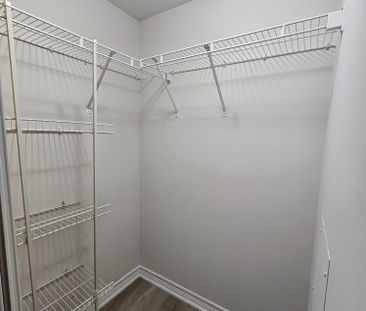 For Lease - 761 Bay Street Unit# 714, Toronto, Ontario - Photo 4
