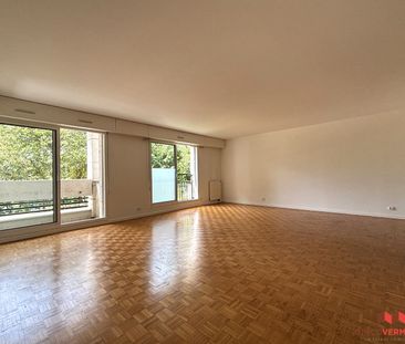 Location Appartement 4 pièces 105m² - Photo 3