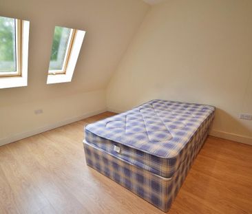 7 bedroom detached house to rent - Photo 4