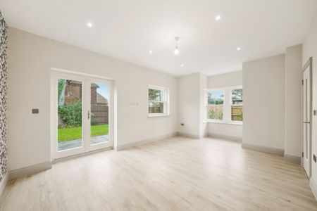 Riefield Road, London - Photo 2