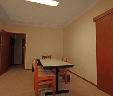 Room 6 / 12 Georgina Avenue, Keiraville, NSW 2500 - Photo 1