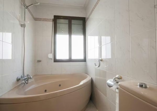 Plaza de Coímbra, Madrid, Community of Madrid 28025