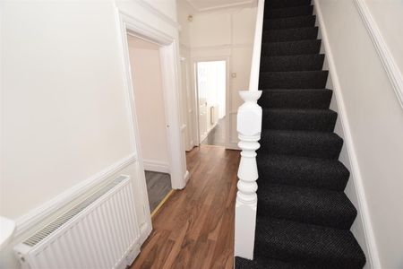 Alverstone Road, Wallasey, 3 bedroom, House - Terraced - Photo 3