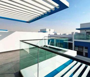 4BR Villa | Unfurnished | Spacious Layout - Photo 5