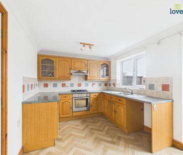 2 bedroom terraced house to rent - Photo 2