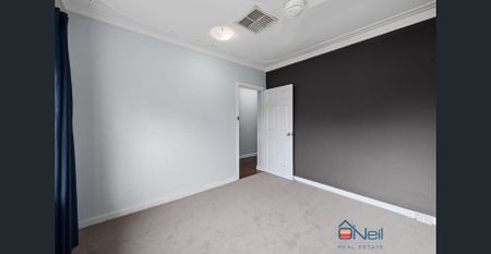 BECKENHAM - 3x1 - CLOSE TO EVERYTHING - Photo 4