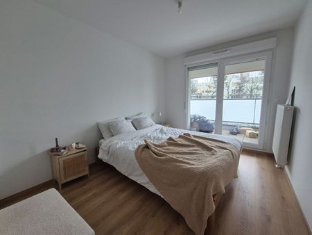 Location Appartement 4 pièces 85m² - Photo 4