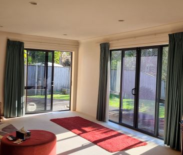 Cul-De-Sac Living - Beachlands - Photo 2