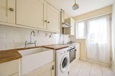 Dunnock Road, Beckton, E6 - Photo 3