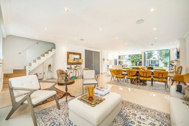 Hodford Road, West Hampstead, NW11 - Photo 1