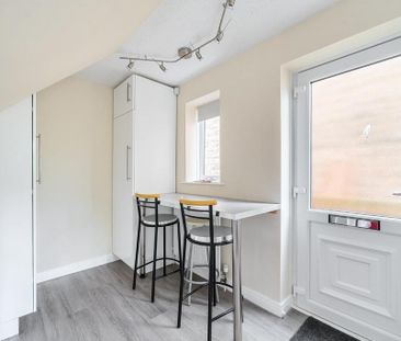 3 bedroom detached house to rent - Photo 6