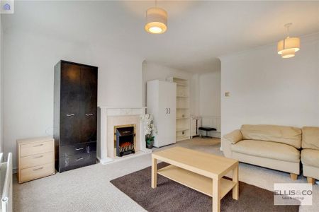 4 bedroom townhouse to rent - Photo 5