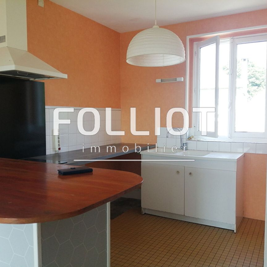 A LOUER - A VIRE NORMANDIE - Appartement T2 AVEC BALCON + PARKING - Photo 1
