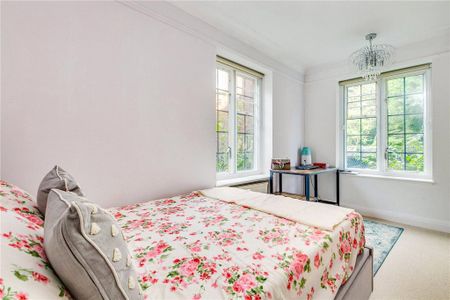 3 bedroom flat to rent - Photo 4