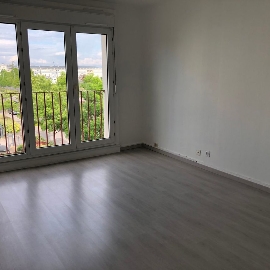 Grand F1 bis chauffage et eau chaude collectif - Photo 1