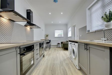 Avenue Road, Gosport - Photo 5
