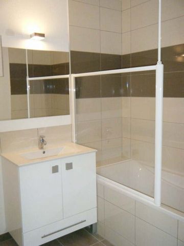 Location Appartement 3 pièces 63m² BESANCON 25000 - Photo 4