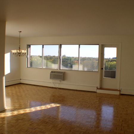 Penthouse 3 chambres à louer Côte-Saint-Luc à 5500 MacDonald - Photo 4