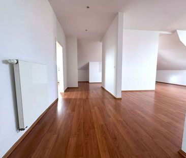 *1 Monat Kaltmietfrei* Charmante 2-Raum-Dachgeschosswohnung in Leip... - Foto 1