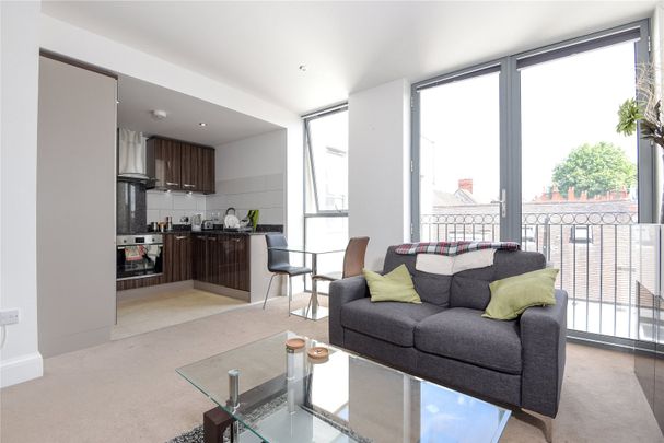 2 bedroom Flat in Katesgrove Court, Reading - Photo 1