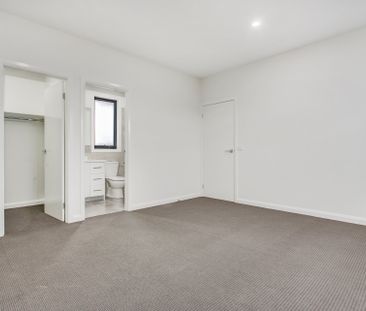 Spacious, Stylish and Secure - Photo 3