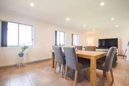 Renovated 3x1 with Pool & Dual Access - Photo 5
