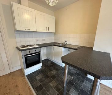 1 bedroom ground floor flat to rent - Photo 5