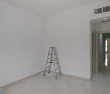 4BR + Maids | 2 Covered Garage I Prime Location - Photo 1