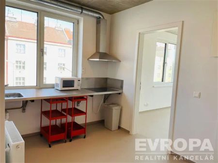 Pronájem nového nevybaveného moderního bytu 4+1, 67,7 m - Photo 3