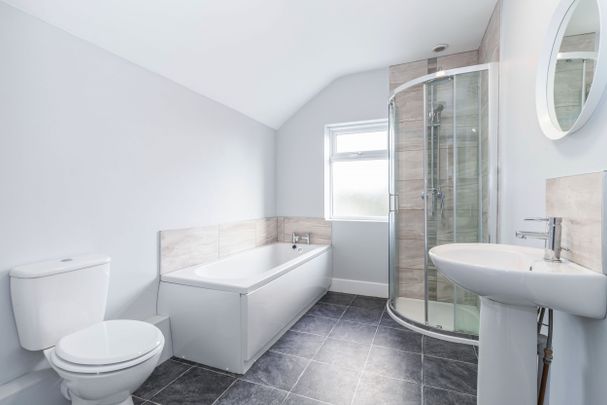 2 bedroom house to rent Marlborough Road, Kirkby-in-Ashfield, Nottingham, NG17 - Photo 1