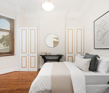 Three-bedroom home in great location - Photo 3