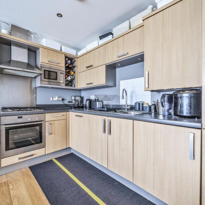 1 bedroom flat to rent - Photo 1