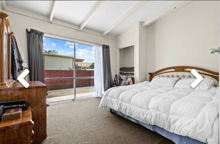 Large family home with spacious bed rooms. - Photo 2