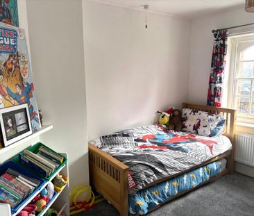 2 bedroom terraced house to rent - Photo 3