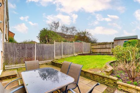 3 bedroom terraced house to rent - Photo 3