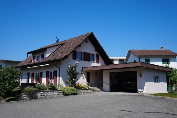 Rural 6.5-room single-family house of 170 m² - Photo 1