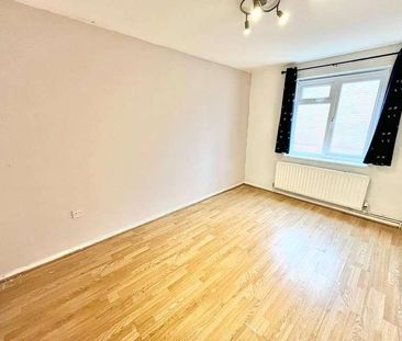 Hatfield Road, Rayleigh, Essex, SS6 - Photo 3