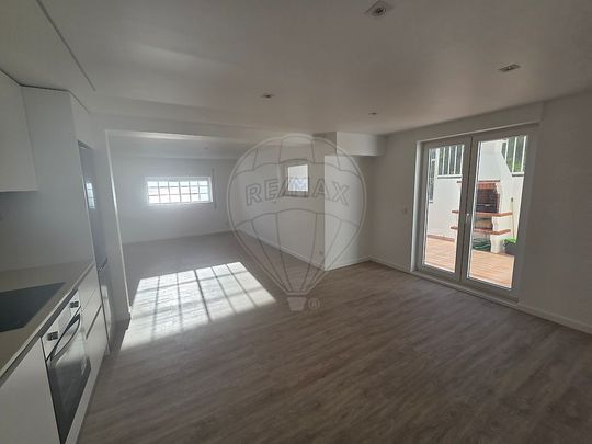 Moradia T2 em Leiria - Foto 1