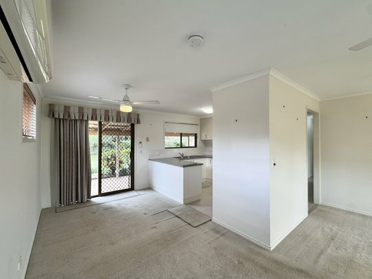 16 Stuart Court, Granville - Photo 1