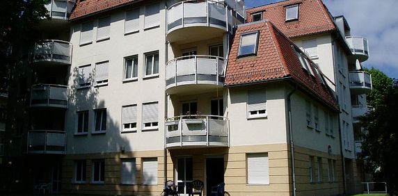 - 2 - Raum Whg. mit Balkon in DD - Plauen - Photo 2