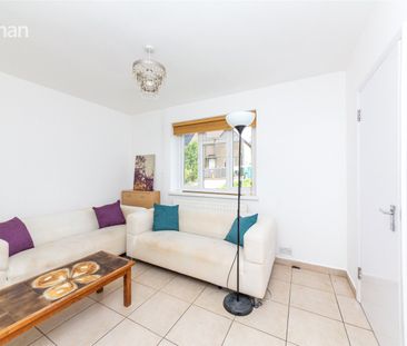 5 bedroom semi-detached house to rent - Photo 1