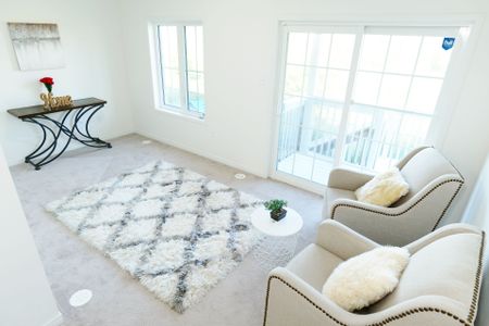 For Lease - 2639 Deputy Minister Path, Oshawa, Ontario - Photo 2