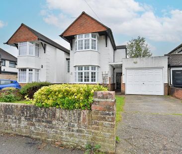 4 bedroom semi-detached house to rent - Photo 2