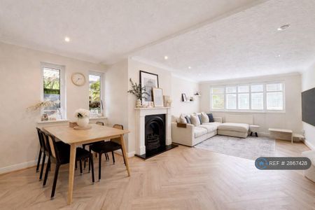 3 bedroom end of terrace house to rent - Photo 5