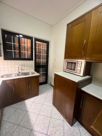 Ενοικίαση κατοικίας, 40 τ.μ., Πετρούπολη, 500 € - Photo 4