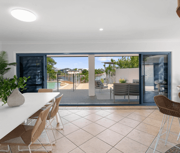 Waterfront, Sunsets & Sunday Spritzes – Your New Life Starts Here - Photo 6